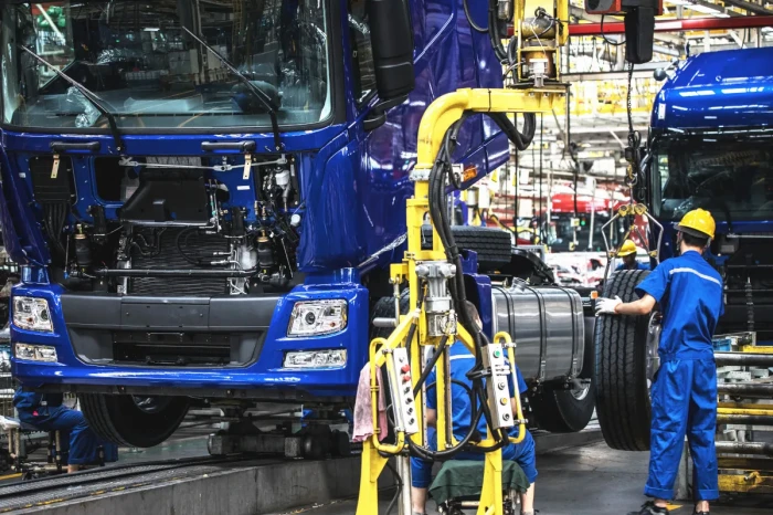 Automotive industry ‘in mortal danger’: EC unveils plan for the European automotive sector